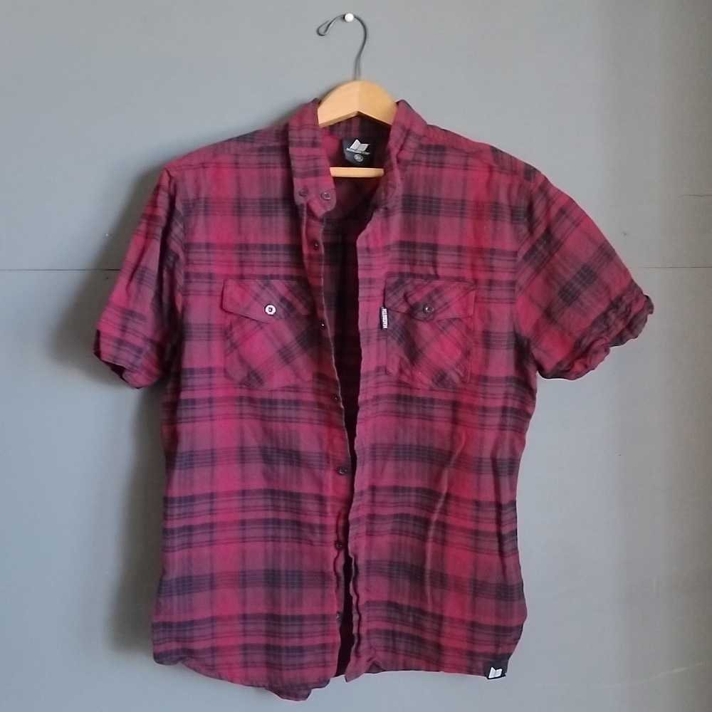 Macbeth Short Sleeve